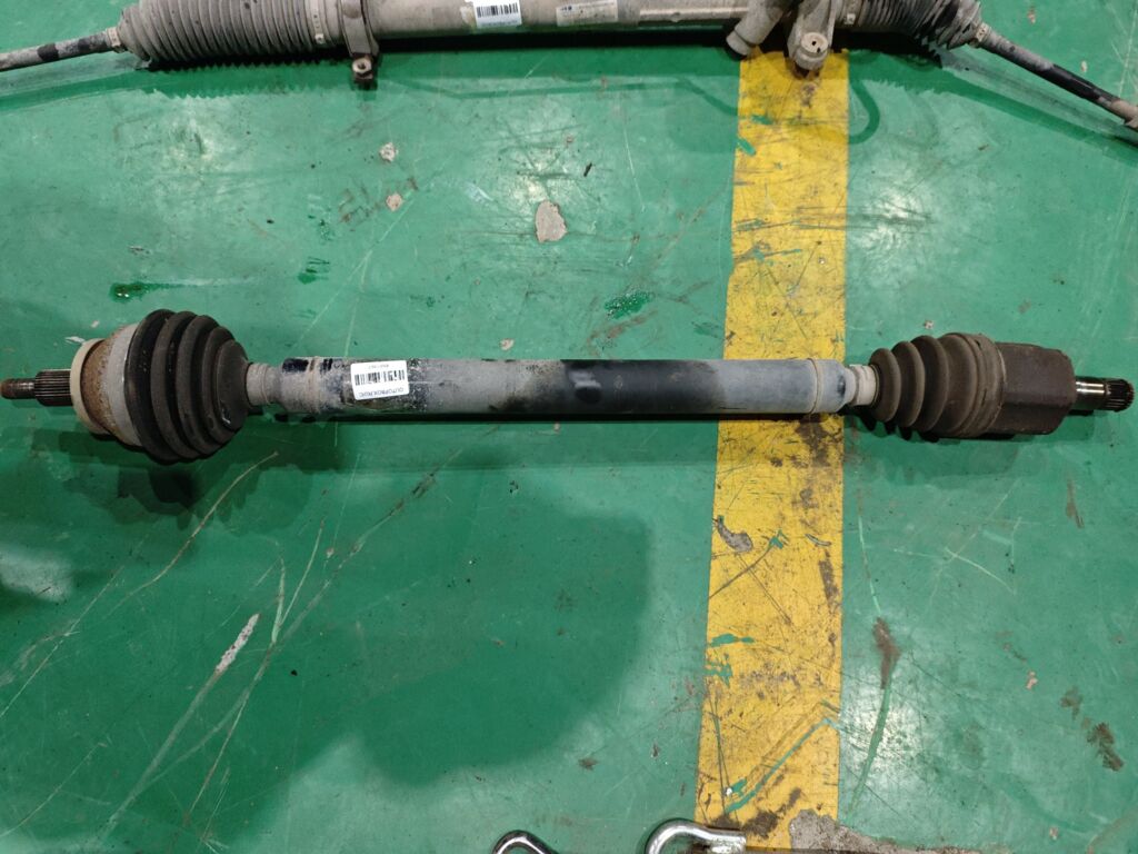 Привод на Skoda Fabia 5J BTS 6QD407272L, Переднее Правое расположение