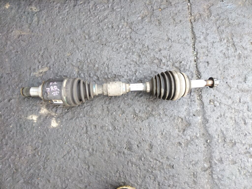 Привод на Toyota Voxy ZRR70G 3ZR-FAE, Переднее Левое расположение