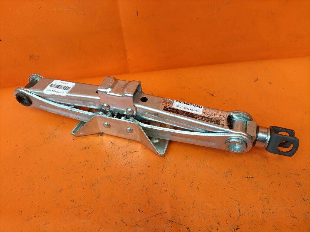 Домкрат на Honda