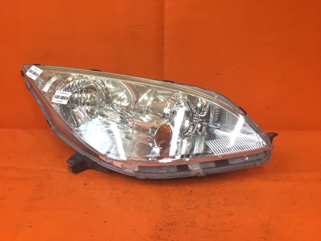 Фара на Mitsubishi Colt Plus Z23W P2970, Правое расположение