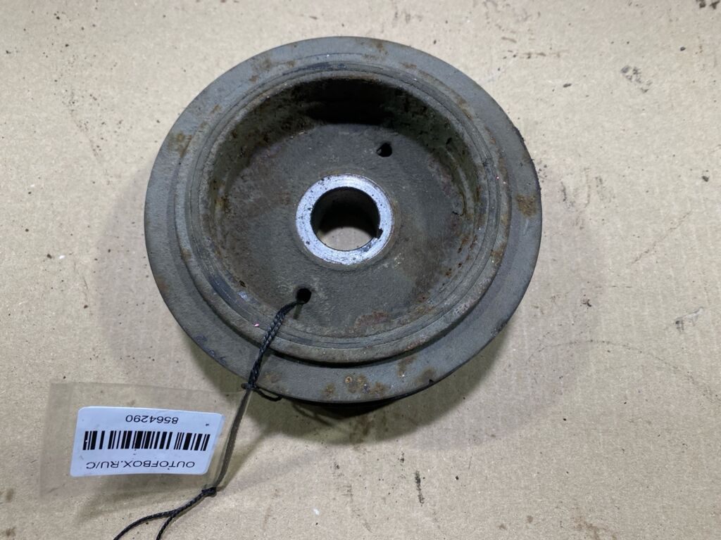 Шкив 13470-0D010, 13470-22020, 13470-22021 на Toyota Vista ZZV50 1ZZ-FE Фото 3