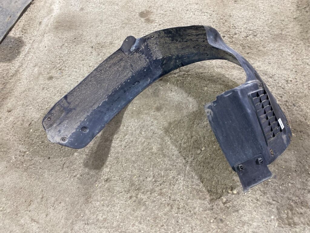 Подкрылок на Audi Tt 8N 8N0821171, Переднее Левое расположение