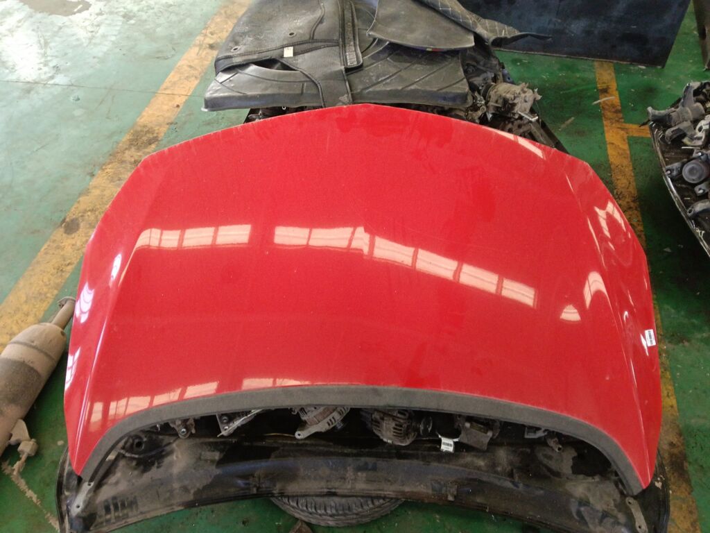 Капот на Opel Astra J
