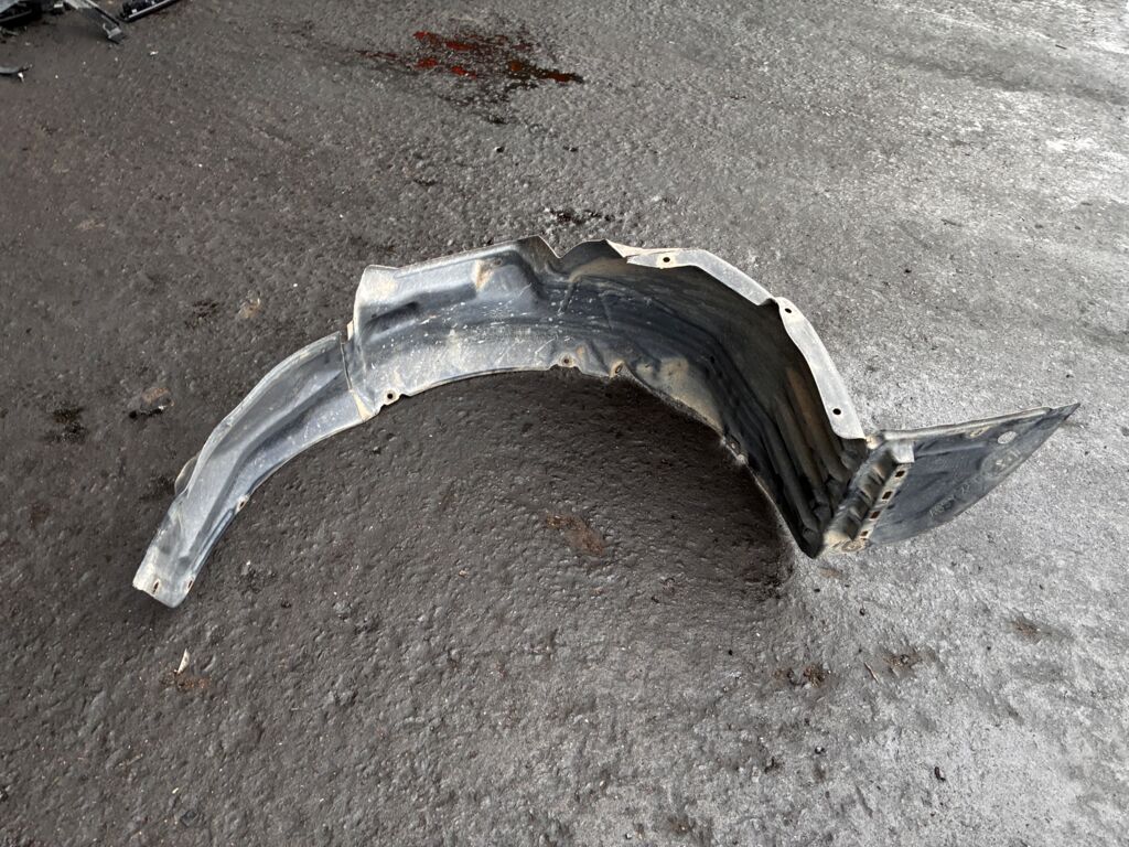 Подкрылок на Mitsubishi Colt Z21A 4A90 MR488991  MN150111, Переднее Левое расположение