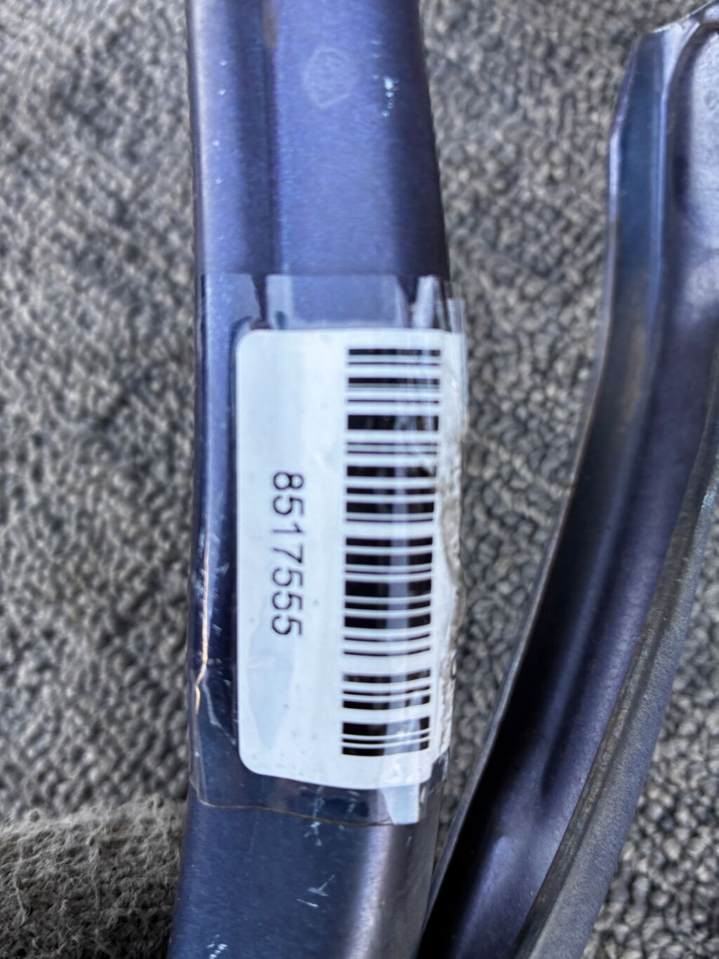 Крепление капота на Honda Fit GE6