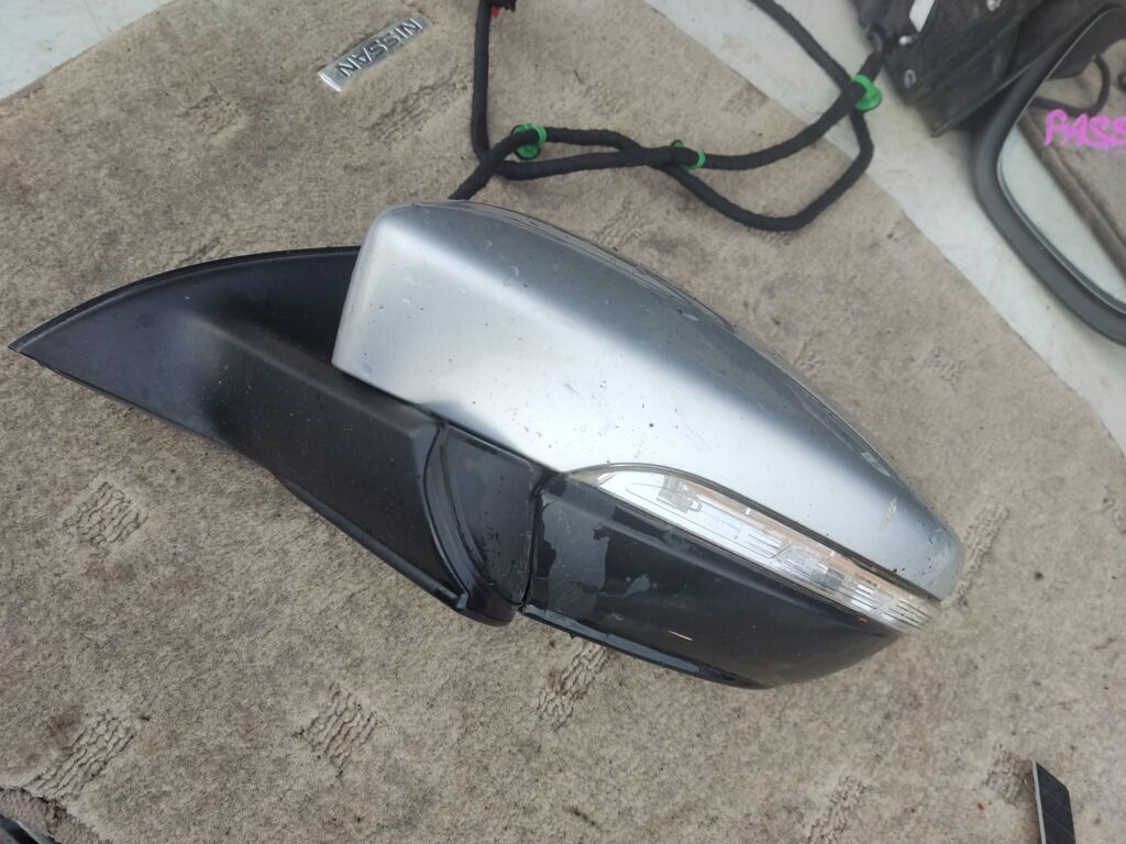 Зеркало двери боковой на Volkswagen Passat 3C 3C0857933A, Левое расположение