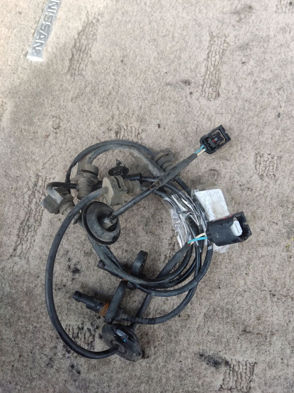 Датчик ABS на Honda Stepwgn RG1 K20A, Переднее расположение