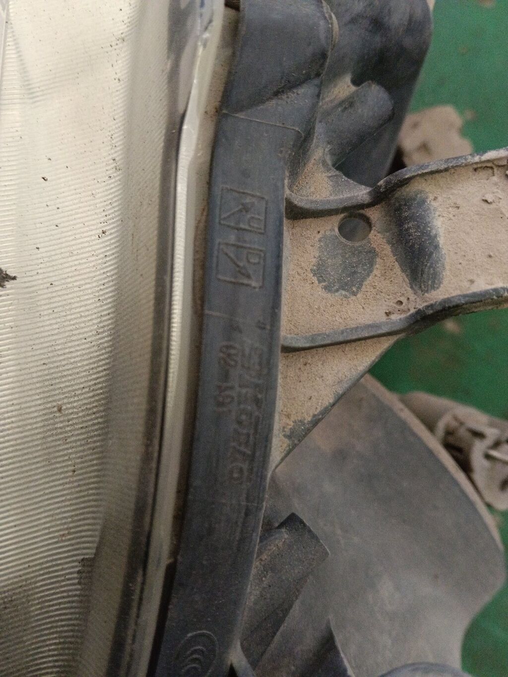 Фара на Toyota Corolla ZRE151L 02-191, Правое расположение