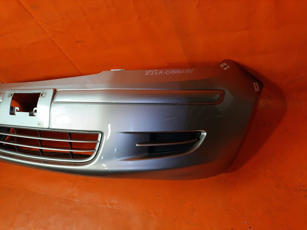 Бампер на Mitsubishi Colt Z25A, Переднее расположение