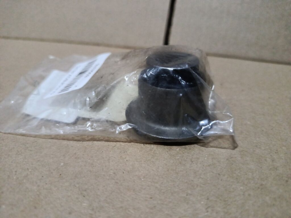 Сайлентблок SUBARU 20174AA010 на Subaru Legacy Фото 2