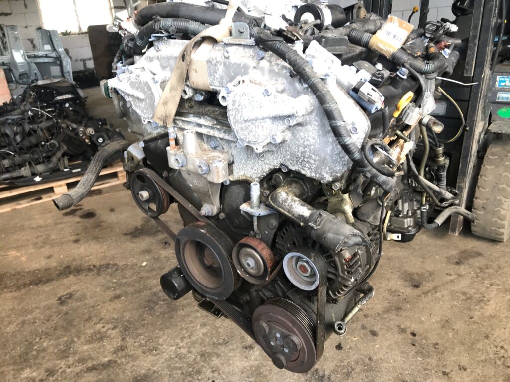 Двигатель на Nissan Teana J31 VQ23DE
