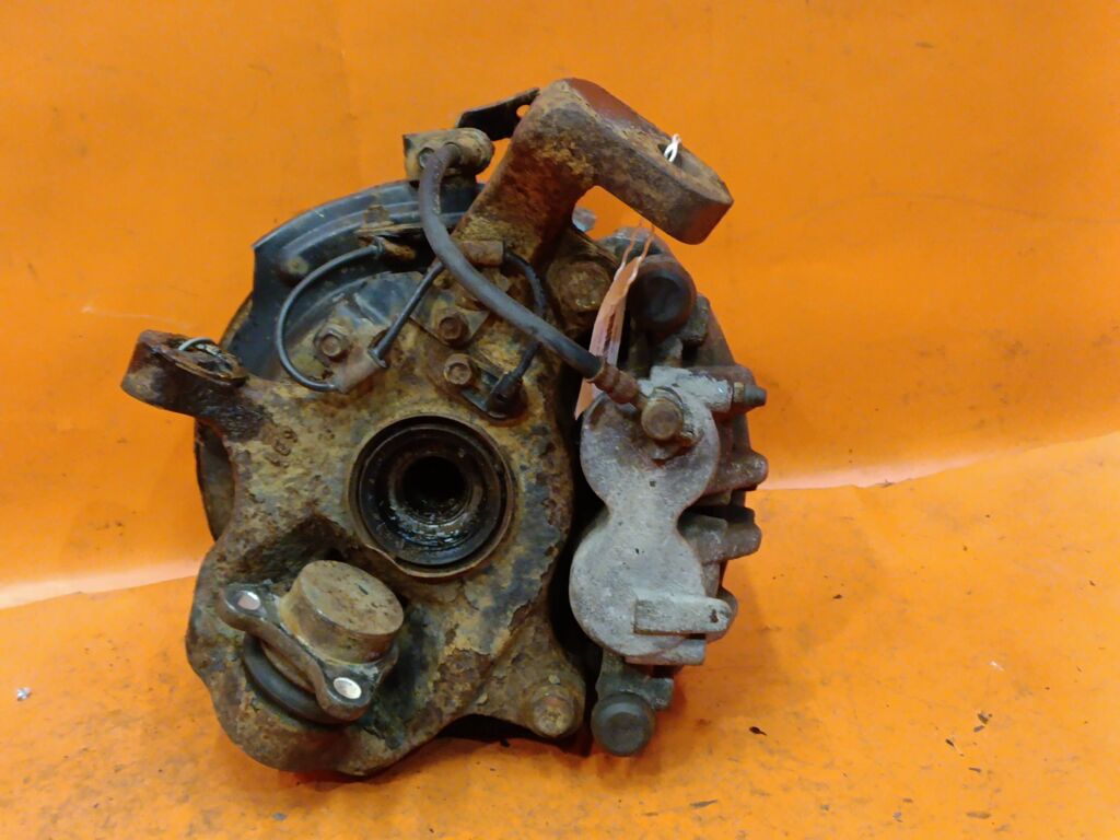 Ступица на Mitsubishi Canter FGA20 4P10-T, Переднее Правое расположение