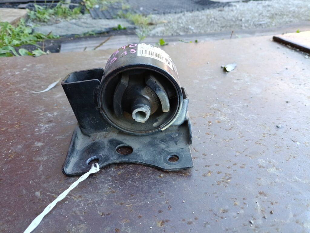 Подушка двигателя на Nissan Sunny FB15 QG15DE 11220 WA021, Переднее Левое расположение
