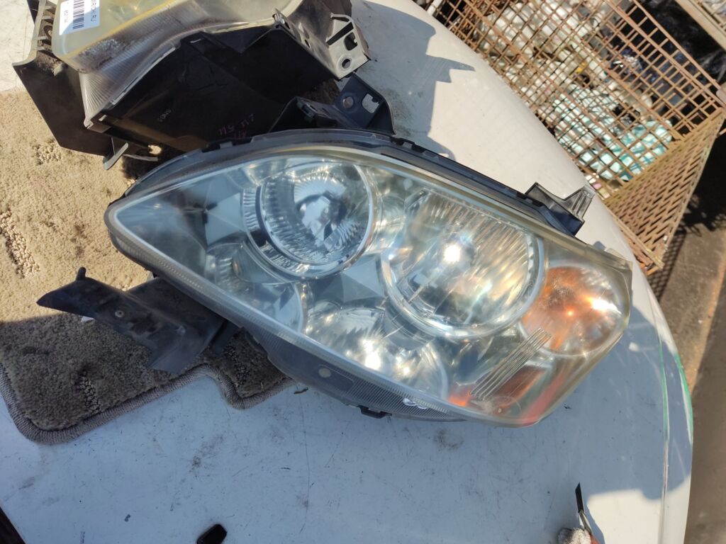 Фара на Mazda Mpv LW5W P3811