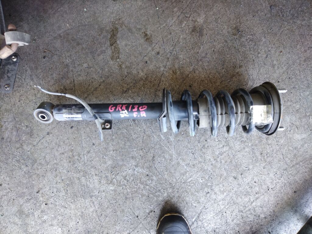 Стойка амортизатора на Toyota Mark X GRX130 4GR-FSE 48510-22A00  48510-22A40  48510-80160  48510-80351  551112  CR-049-6657  CR-049FR-GRX120  CR8866  SJ-049-6657  SJ-049FR-GRX120  ST-049-6657  ST-049FR-GRX120, Переднее Правое расположение