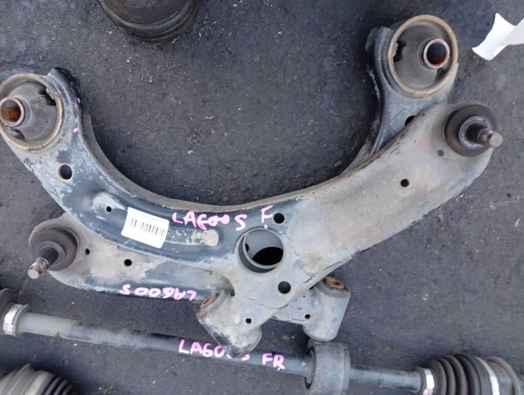 Рычаг на Daihatsu Tanto LA600S KF-VE, Переднее расположение