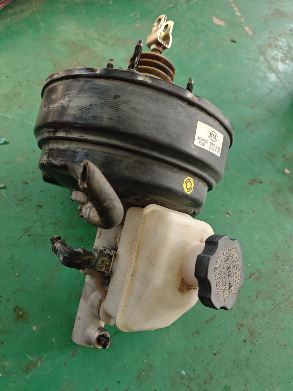 Главный тормозной цилиндр на Kia Cerato LD G4ED 58500-2F600  59110-2F600