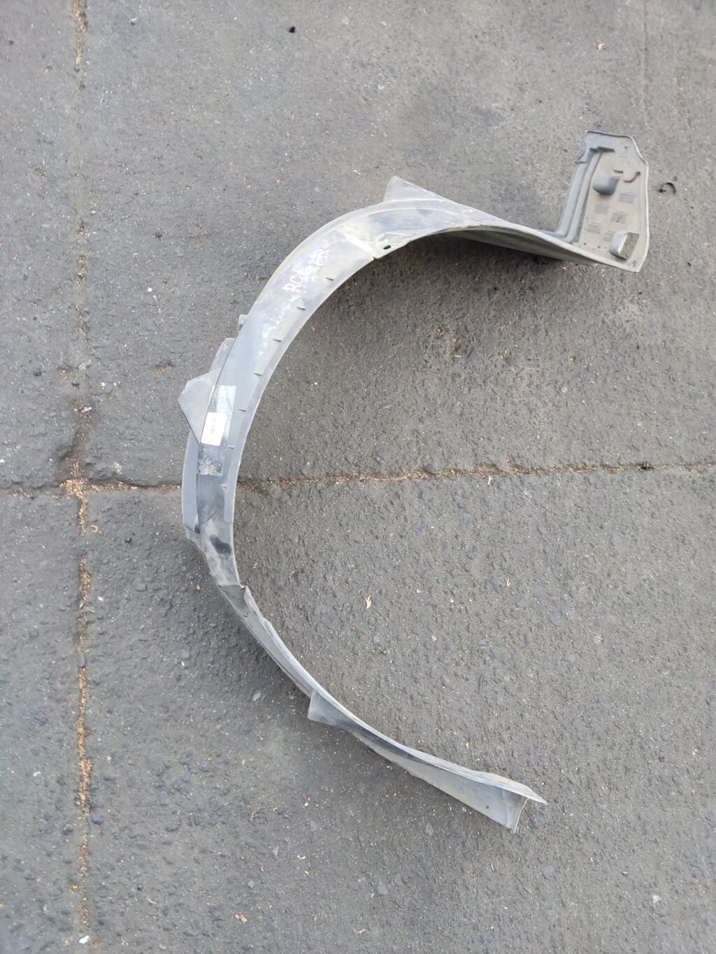 Подкрылок на Honda Stepwgn RG1 K20A 74101-SLJ-0000, Переднее Правое расположение