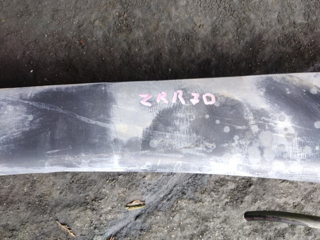 Балка подвески на Toyota Voxy ZRR70G 3ZR-FAE, Заднее расположение