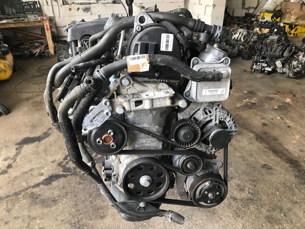 Двигатель на Volkswagen Polo 6R CBZ