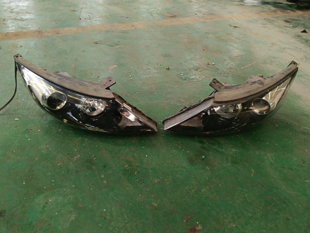 Фара 92102-4T000, 92101-4T000 на Kia Sportage SL Фото 2