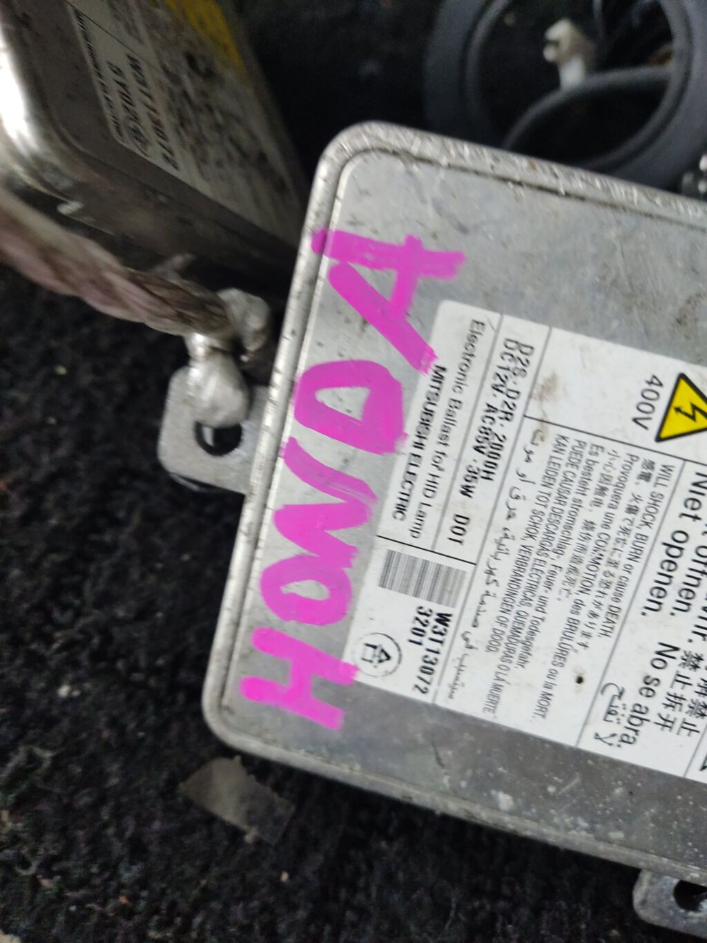 Блок розжига ксенона на Honda