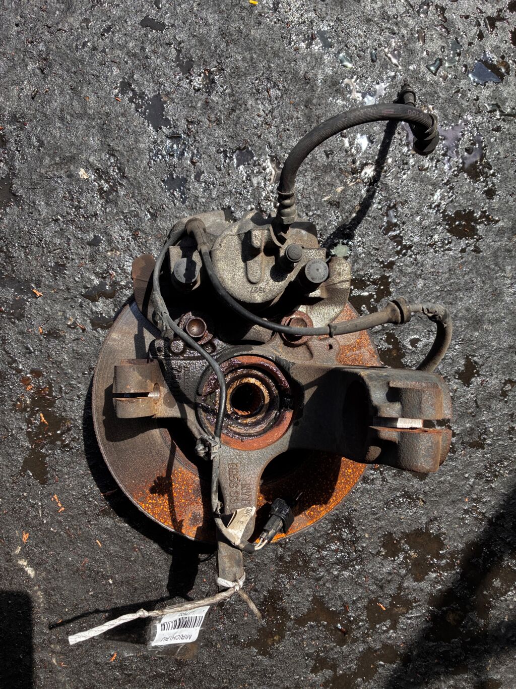 Ступица на Mazda Axela BK5P ZY-VE, Переднее Правое расположение