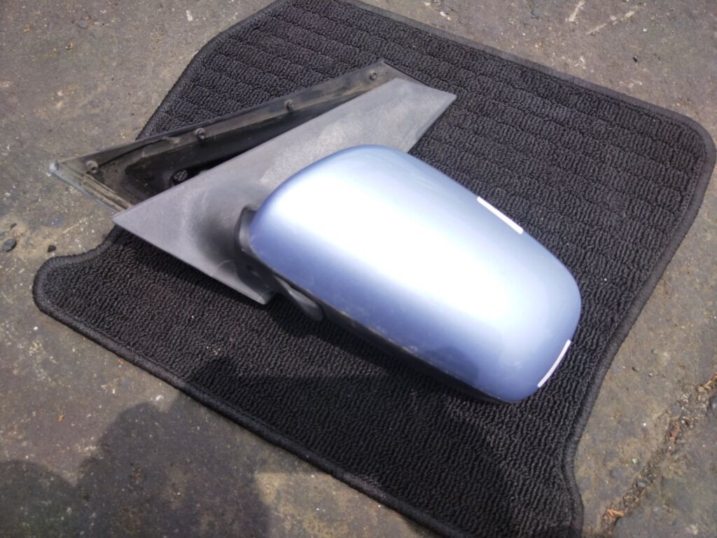 Зеркало двери боковой на Toyota Prius NHW20, Левое расположение