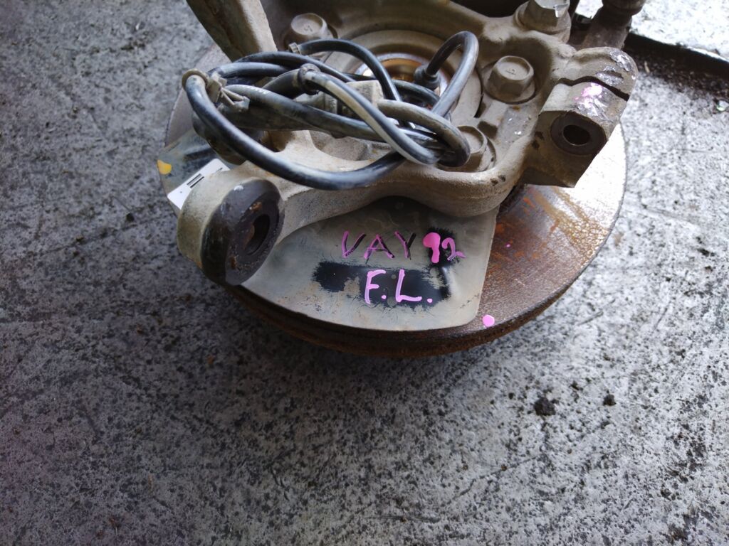 Ступица на Nissan Ad Expert VAY12 CR12DE, Переднее Левое расположение