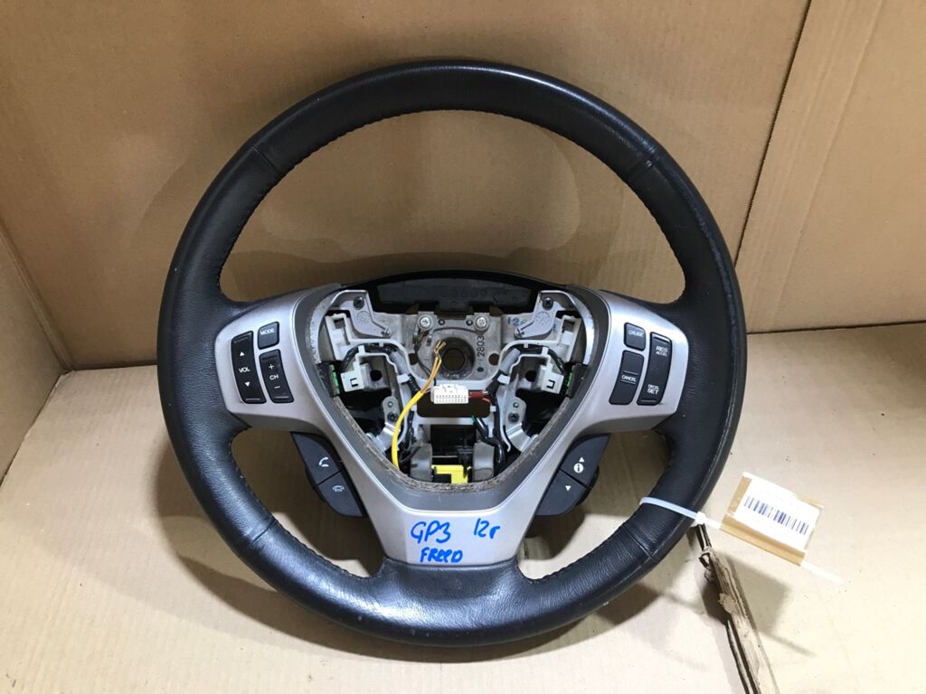 Руль на Honda Freed GP3