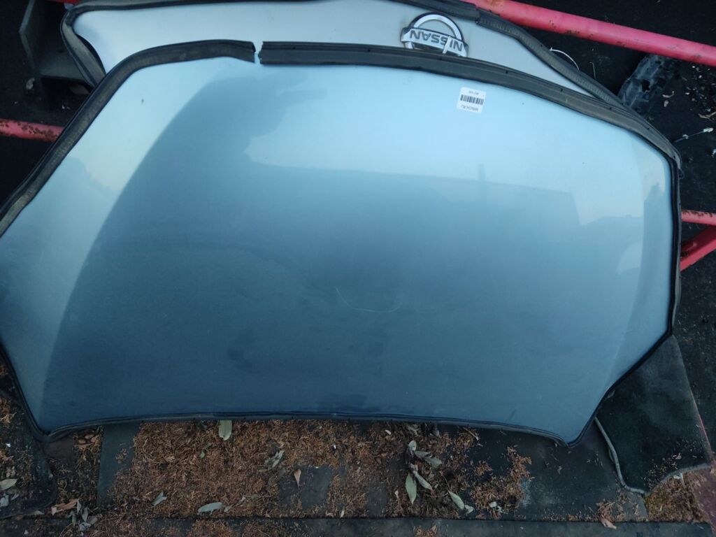 Капот на Mazda Demio DE3FS 05031967  12302101  160108  2741660  3421280A1  453303  453303J  5605000  6803003421280P  8120189  931800  99C30  D6Y1-52-31X  FP 4420 280  GD99C30  L04472  MV D6Y15231X  MVD6Y15231X  MZ0201A  MZ20052A  MZ20052AJ  MZ20052AQ  MZ20052AV  MZ3093100  MZ3093130  MZ51101500000  MZX0207330  PMZ20052A  STMZ520150  YRJ10M208001