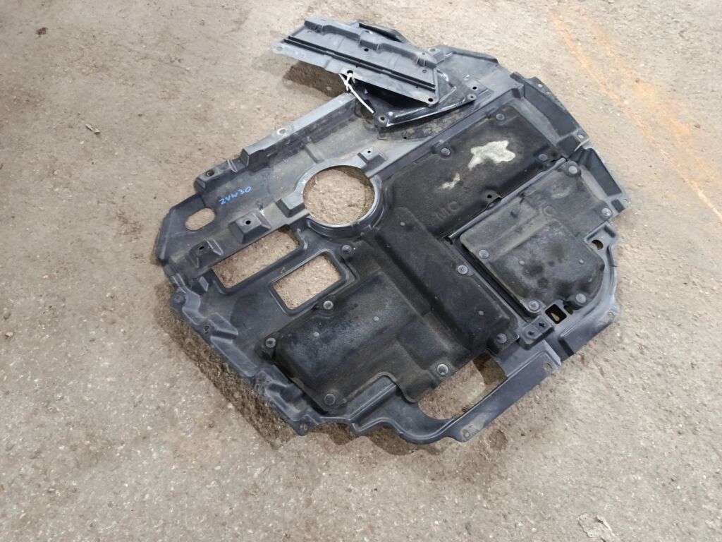 Защита двигателя на Toyota Prius ZVW30 51410-12081, Переднее расположение