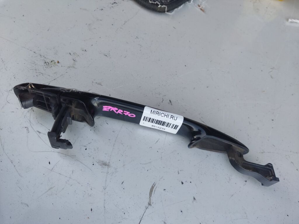Ручка двери на Toyota Voxy ZRR70G, Заднее расположение