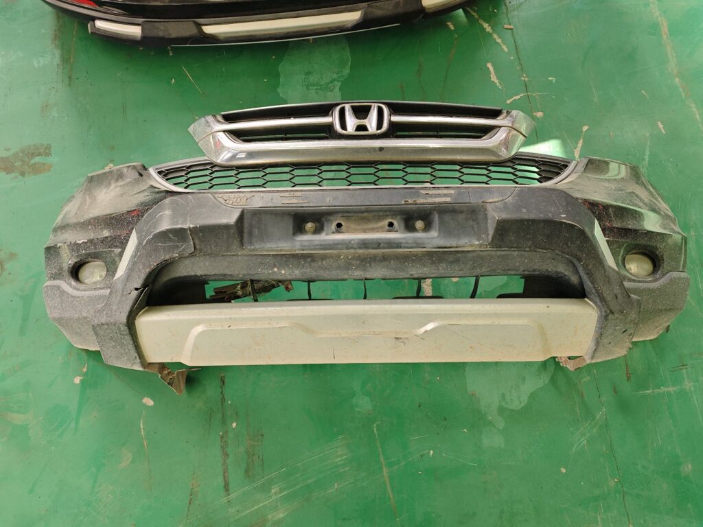 Бампер на Honda Cr-V RE1 71102-SWA-ZZ10, Переднее расположение
