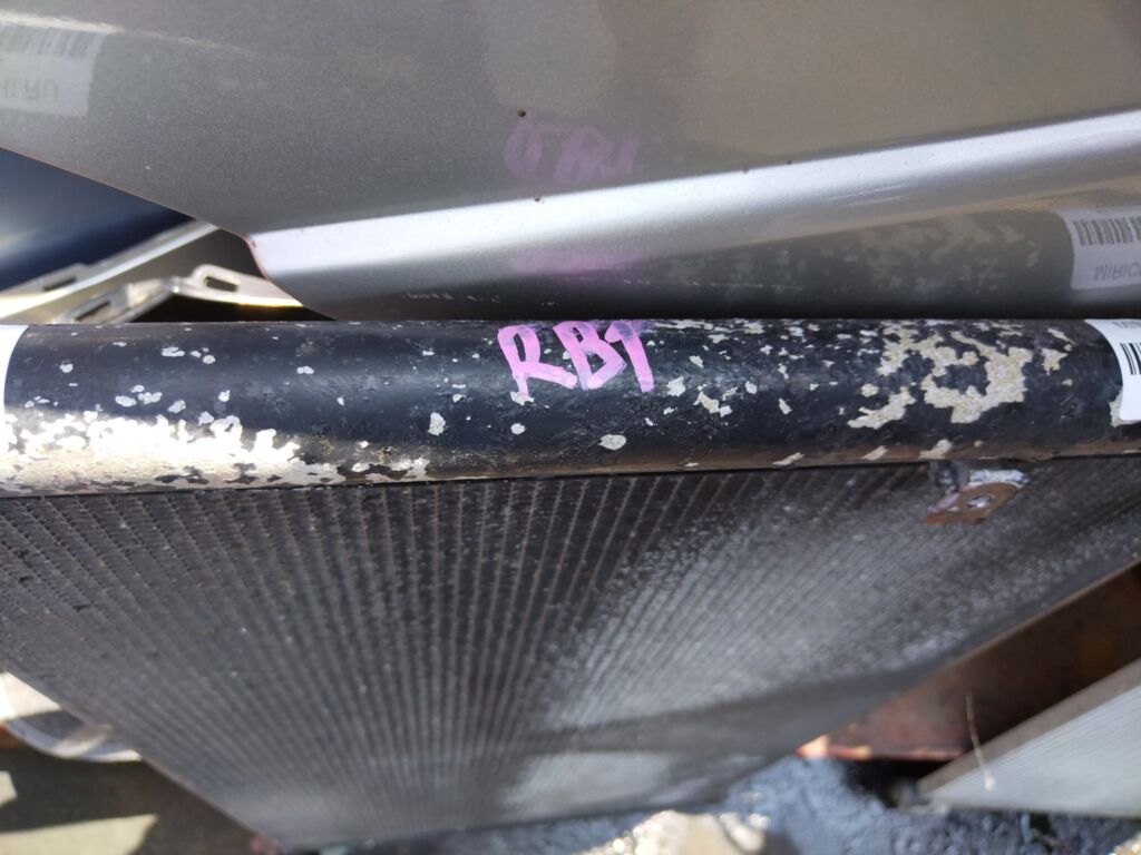 Радиатор кондиционера на Honda Odyssey RB1 K24A