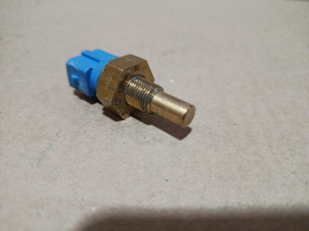 Датчик температуры охлаждающей жидкости на Ford Transit EPS 1830156