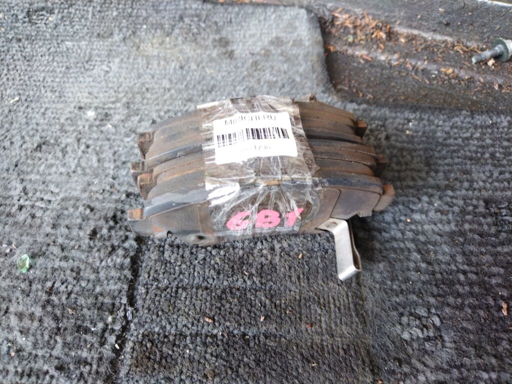 Тормозные колодки на Honda Mobilio GB1 L15A 0 986 461 759  0 986 505 948  0 986 AB2 377  0 986 AB2 665  0 986 TB2 232  011342120809  025 216 9416W  0301EUF  0418 02  041802  05P564  06450-S5A-J00  06450-S5B-J00  06450-S7A-J00  06450S5AE50  06450S5AG00  06450S5AJ00  07830001  10 BPF 00128 000  1011552  1016HP0016  10360  1039 F  1050545  1070120126  112756  1170388  13046058202  13046058202NSETMS  13046059282  13046059282NSETMS  13046059432  1501222626  1511365  1512555  1623058580  1780  179807  180959  180959396  18500058078  190573  1V5U3328Z  1Y383328ZE  21694  21694 00 701 10  2169401  2169404  216941651  2169417305T4047  2169701  2201750  222626  241802  3000205  31839  321508EGT  321508IEGT  323700035700  343  3463600210  3463600219  363700203018  363702160614  363916060275  36831  36831 OE  402B0247  41802  429 002LSX  429002BSX  45022-S04-V00  45022-S04-V01  45022-S04-V02  45022-S5A-J00  45022-S5B-J00  45022-S7A-000  45022-SCC-000  45022-SR3-V00  45022-SR3-V01  45022-SR3-V02  45022-SR3-V03  45022504V10  45022S04V00  45022S04V01  45022S04V02  45022S04V03  45022S04V10  45022S04V11  45022S04V12  45022S5AE50  45022S5AG00  45022S5AG01  45022S5BJ01  45022S7A010  45022SO4V10  45022SO4V11  45022SO4V12  45022SR3V00  45022SR3V01  45022SR3V03  45022SR3V10  45022SR3V11  45022SR3V12  45022TG0T00  45022TR2A00  45022TR2A01  453481  47520  4UP03607  4UP03686  5-86005260  5-86005261  5-86009207  5-86014123  5-86014456  5-86014834  50000776  50000776 C  5004435  50435  551  5611503  572340B  572340J  572340S  5860052600  5860052610  5860092070  5860141230  5860144560  5860148340  597204  598494  600000098600  601CS  6111839  6133759  6260564  6653  7127  7480  810024  8110 40168  8221750  837480  85 91 6305  8DB 355 024531  8DB355016461  8DB355027201  9815  986461759  9H0H006  AC1523C  AC453481D  ADB32009  ADB3555  ADB3555HD  ADH24251  AF5070  AFP228S  AKD1158  AMDJBF379  AN-376WK  AN376WKX  AN685WK  AS-H003M  AS1340  AS1340A  AS376  AS891  ASN250  AV571  AW1810533  AY040-HN007  AY040HN007  AY040HN017  B110284  B1111005  B1G10207222  B2169401  BBP1457  BC776  BD S389  BD3406  BE872  BL1373A2  BLF733  BP000809  BP010809  BP1081  BP1111005  BP2022  BP28264  BP43144  BP43218  BP733  BPA041802  BPH14  BPHO1001  BRP0815  BS0986461759  BS1109  C11NR0024  C14033  C14033ABE  C14033AW  C14033FBK  C14033JC  C14033L  C14033PR  C1N016  C1N041  CBP32009  CBP3555  CD5070  CD5070M  CD5070M10  CD5070M10STD  CD5070M10TYPED  CD5070MSTD  CD5070MTYPED  CF8264  CH003477  CKHO2  CLN1021  CLN2021  CMX617  CMX621  CS421  D260E  D5070  D5070M  D5070M-02  D5070M01  D5073M01  D5174M  D621  DB1286  DFP3375  DP104A174  DP104A174P  DP5243  E07PADE900424  E07PADE900426  E07PADFR00423  E07PADFR00425  E07PADT000322  E07PADT000323  E100219  E400219  E500219  EC1266  ELT617  ELT621  FBP0827  FBP1221  FBP1435  FD6580A  FD6580N  FDB776  FDB778  FDS776  FO 453481  FP0621  FPE083  FSL776  G1505HF  GBP041802  GBP041902  GDB1164  GDB1183  GDB3375  GK0319  GP05070  H02535  H02535HD  H02535J  H04HO005  H281430Y  H360A34  H4502S04003  H4502S7A003  H4502SCC003  HDP206C  HKPHD033  HO701002  HP5039  IBD1435  IE180959  J PA435AF  J3604033  J3604042  JAPPA435AF  JBP0093  JBP0093БУПАК  JBPD5070MH  JCP776  JQ1011552  K614200  KBP055  KBP2003  KD1542  KD1776  KD1794  KE0700451  KE0700452  KH0500138  KUF8264  LP809  LVXL874  MBP733  MD100M  MD5070MS  MD5070MS10  MD5073MS  MD5174MS  MDB1610  MDB81610  MFP2435  MKD617  MKD621  MN-241M  MPO05  MS8264  MX617  MX621  N1313  NDP-206C  NKH1103  NP2538  NP8005  NPO117WSB  NPS117WSB  P 28 023  P28023  P518302  PA435AF  PA435MK  PA743  PAD815  PBP776  PBP776KOR  PBP777  PBP777KOR  PC0809  PCP1308  PD19511  PD493  PF-8264  PF1576  PF8264  PF8265  PGD621C  PGD621M  PKJ005  PKJE05  PN8264  PRP0367  QP4123  RA07480  RB0959  RB1773  RN419M  RNZ105  S700151  SBP776  SDSSMAZSUP  SKEPO05  SMB21694  SN421P  SN425P  SP 621  SP 621 PR  SP1221  SP1266  SS421S  ST45022S04V00  T0610582  T3018  TABP2077  TCA1125  TD-086-8264  TD8264  TG8264  TH206C  TL5070M  TN419M  V9118H013  WBP21694A  WS207700  WS314200, Переднее расположение