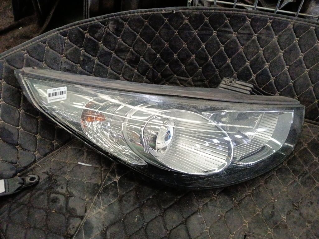 Фара 92102-2Z000 на Hyundai Ix35 LM Фото 2