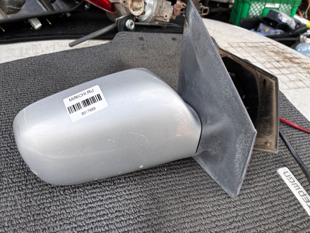 Зеркало двери боковой на Toyota Ist NCP61, Правое расположение