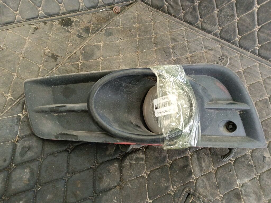 Туманка бамперная на Chevrolet Cruze J300 94831151, Левое расположение