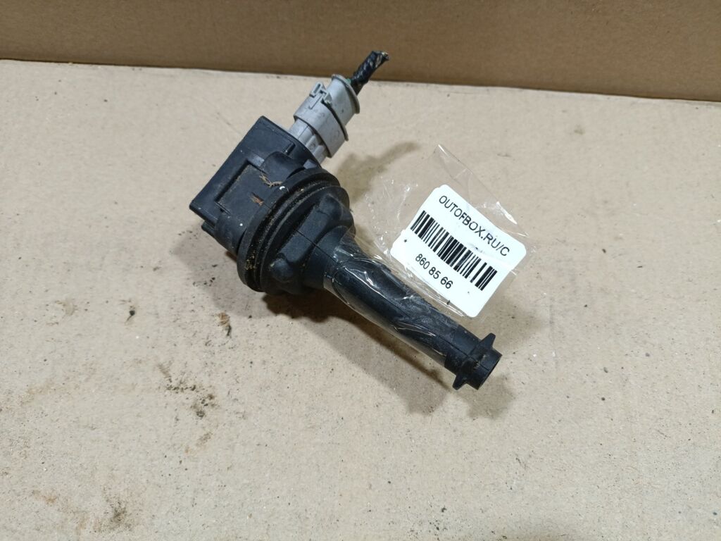 Катушка зажигания на Volvo S40 MS B5244S5 30713417