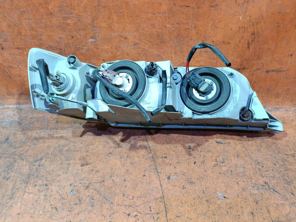 Фара на Toyota Chaser GX100 22-247, Левое расположение