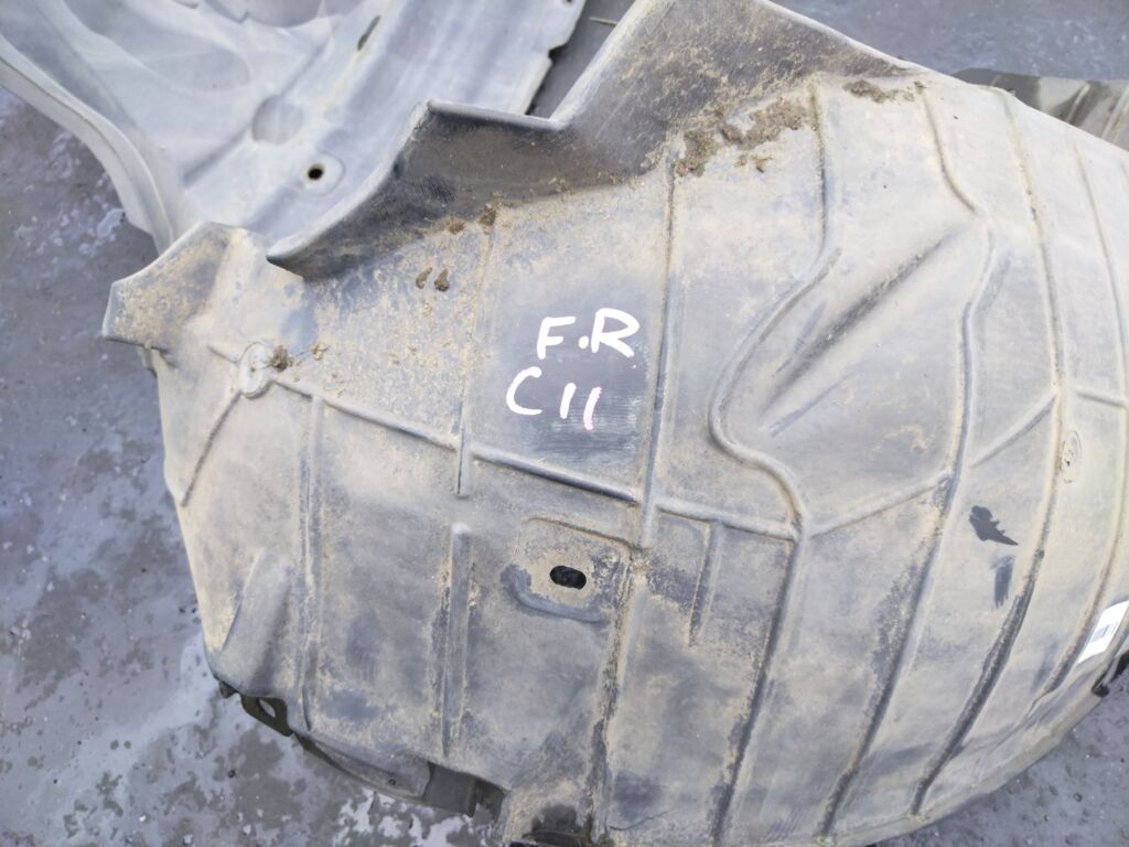 Подкрылок на Nissan Tiida C11 HR15DE 63842-ED05D, Переднее Правое расположение