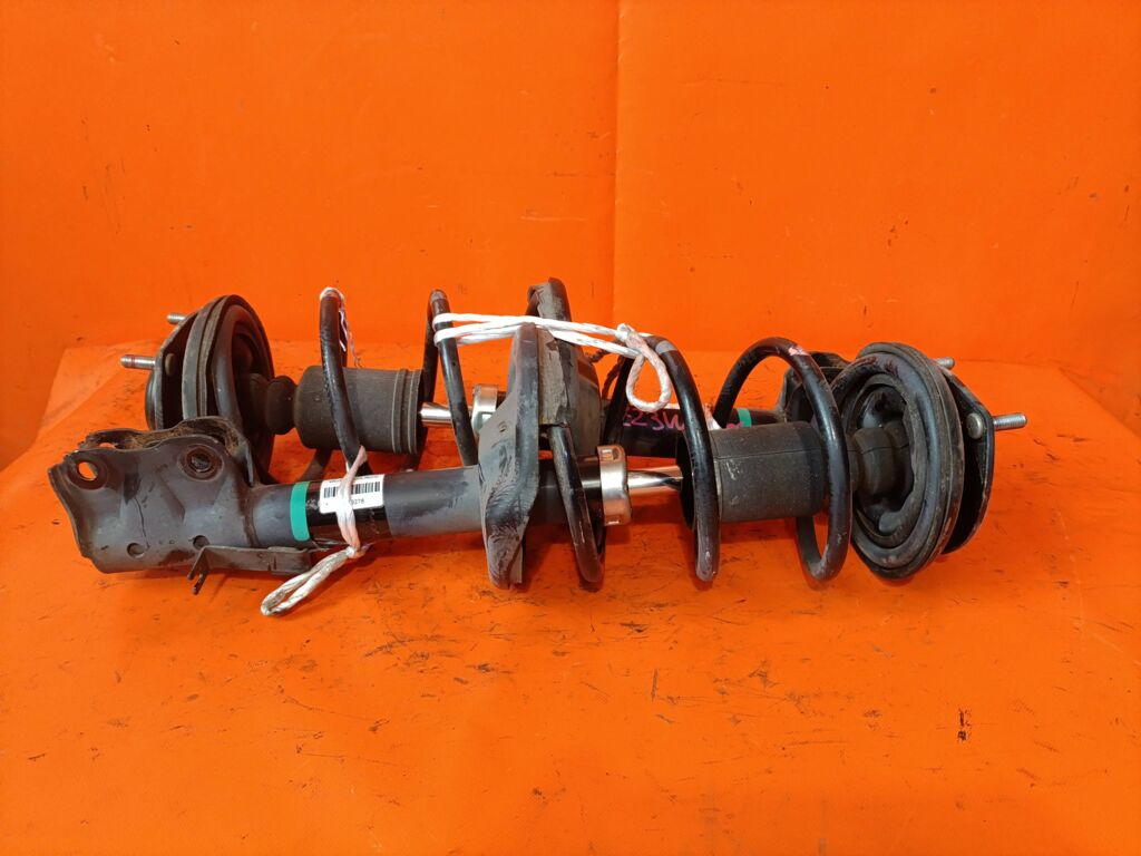Стойка амортизатора на Mitsubishi Colt Plus Z23W 4A91 333476  4060A198  MR594045  SST0165, Переднее расположение