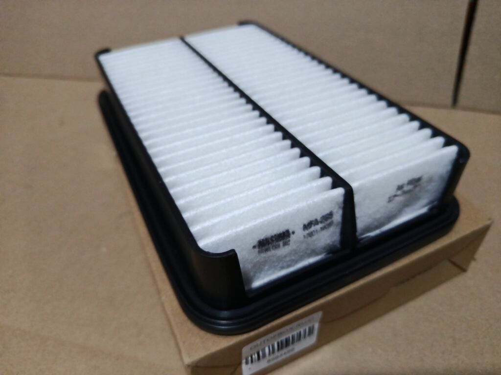 Фильтр воздушный MASUMA 17801-16020, 0 986 AF2 145, 1 987 429 137, 10041780116020, 1109012U8010, 17 801 740 40, 178011602083, 1780116040, 1780174040, 1780187401, 1780187401000, 17801BZ010, 17801BZ010001, 17801BZ020, 20239, 3012 321 0017, 46242, 4D1036, 4TP1036, A-162, A1125, A162, A162G, A162J, A168, A24601, A454, A739, AE18190, AF0123, AF372, AF4964, AG 637, AG826F, AP147, AP372, AY120TY013, AY120TY059, B130G0065, C 2568, CA5125, DFA2568, DFA739, E552L, FA201, GB9623, J1322039, J1326018, JDA162, KUB162, LA168, LX 807, P500026, P500036, PA2209, SB 037, SFA4601, SHA103, ST1780116020, TA124, TGA162, V91120005, V9112D011, WA1370, WA6330 на Toyota Corolla AE91 5A-FE Фото 2