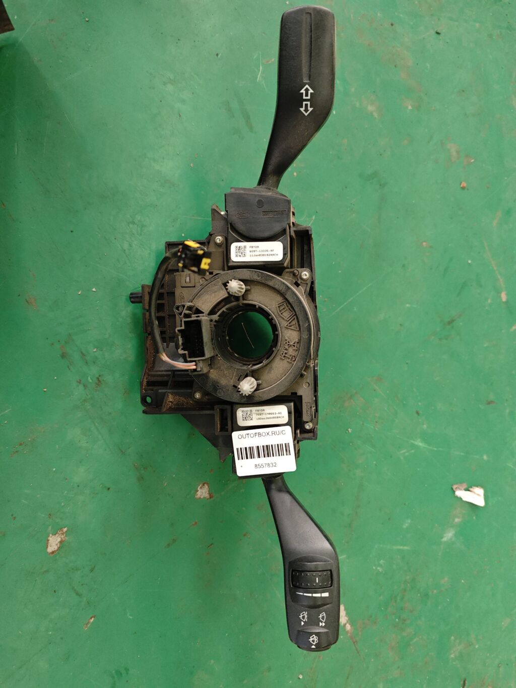 Шлейф-лента air bag на Ford Mondeo 4 AG9T-13N064-GE  6G9T-13335-AF  7G9T-17A553-AD