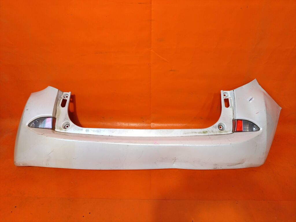 Бампер на Toyota Ractis NCP120 52-215, Заднее расположение