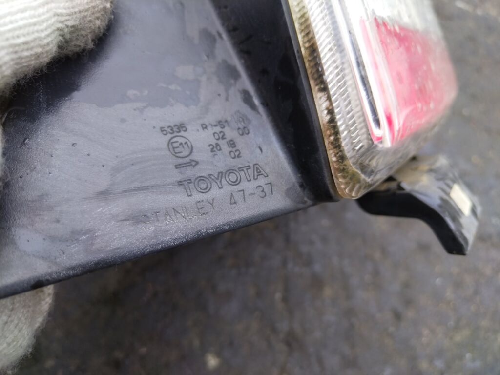 Стоп на Toyota Prius ZVW30 47-37 212-19T8R-LD-AE, Правое расположение