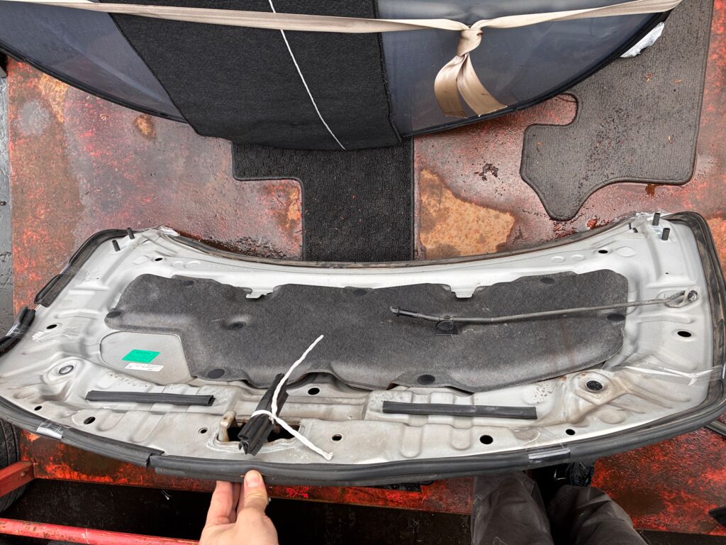 Капот на Nissan Tiida C11 DS20100A  F5100 ED0MM  F5100ED0MM  F510M ED0MA  F510MED0MA  NS01080AA  STDTW50150  SYNS036G002
