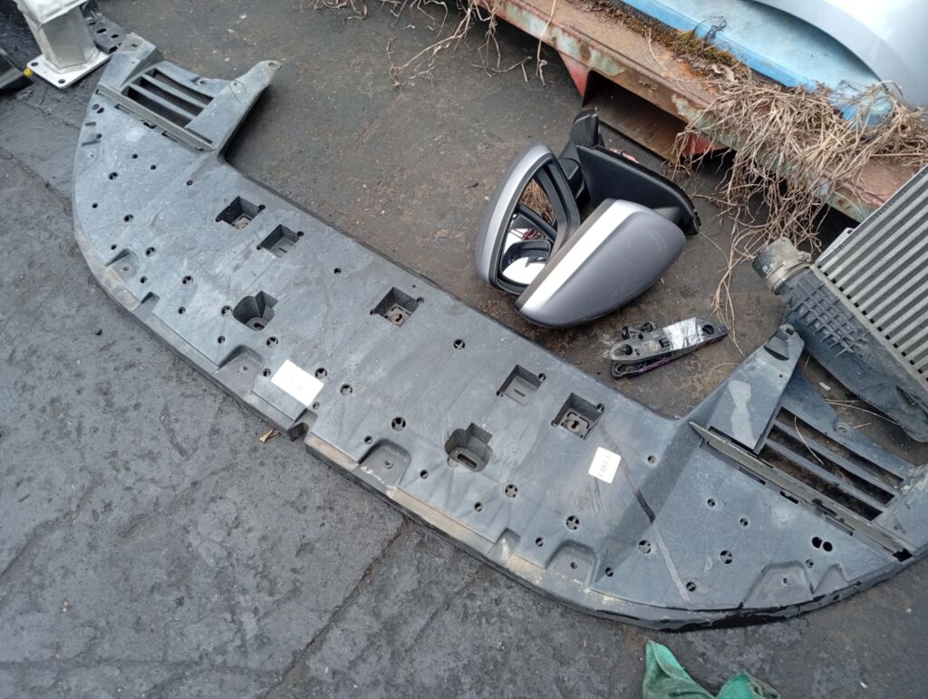 Защита бампера на Peugeot 308 Фото 3